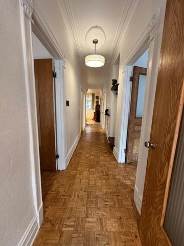 4057 Rue Dorion, H2K 4B8, H2K 4B8, Montréal - Photo 5