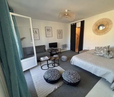 Location Appartement 1 pièces 32 m2 à Six-Fours-les-Plages - Photo 4