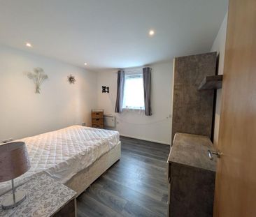 Cwrt Cambria, PENTRE DOC Y GOGLEDD, Llanelli SA15 2LH - Photo 1