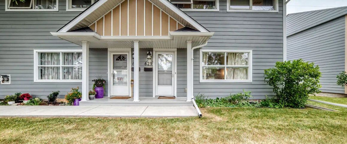 2 bedroom/2.5 Bathroom Townhouse! FULLY FURNISHED! — 2 Bedrooms Townhouse - Photo 1