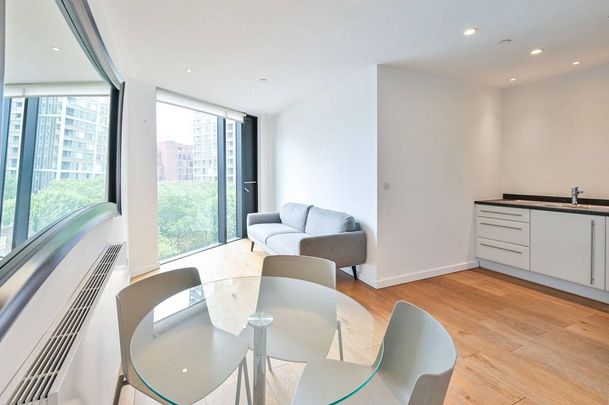 1 bedroom flat to rent - Photo 1