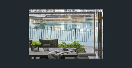 Courtyard Apartment in Sirius Development. - Photo 2