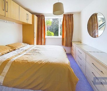 1 bedroom Flat To Let - Photo 4