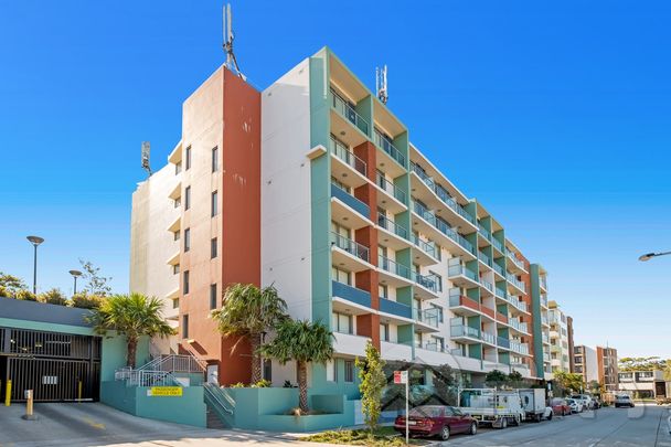 6604/42-44 Pemberton Street BOTANY - Photo 1