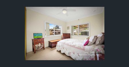 BEST LOCATION IN BLACKTOWN CBD! - Photo 4
