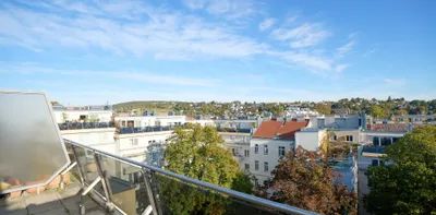 "Dachgeschoss-Traum mit Schafbergblick und 15 m² Terrasse" - Foto 2