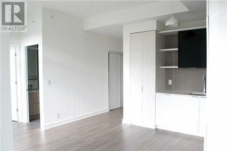 For Lease - 6 Parkwood Avenue Unit# 512, Toronto, Ontario - Photo 5