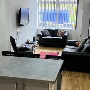 185 Heeley Road - Photo 2