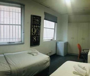 Room 4 (Non Ensuite) - Photo 2
