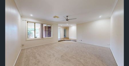 Family home In South Dubbo - Photo 5