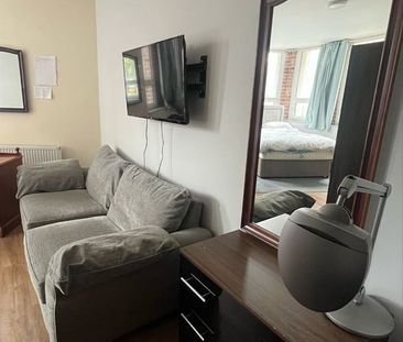 Studio Flat, Cobourg Street, M1 - Photo 4