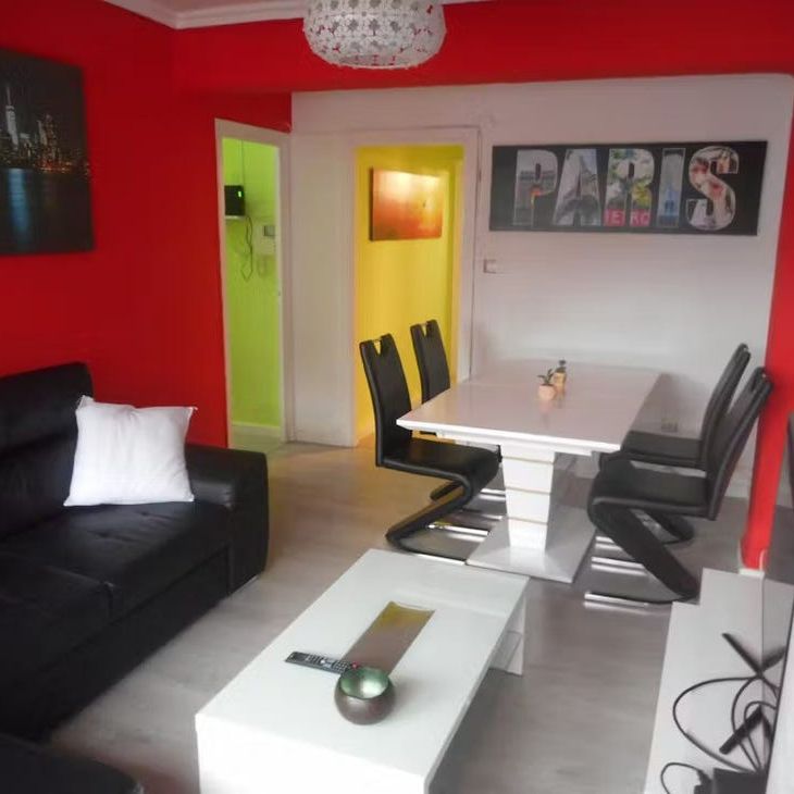 Carrer Sants Just i Pastor, Valencia, Valencian Community 46022 - Photo 1