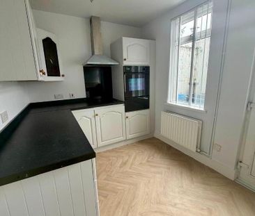 9 Kent Avenue, BT401NB, Larne - Photo 2