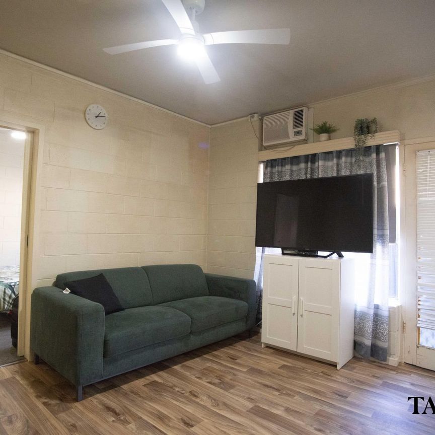 4/23 Military Road, West Beach - Photo 1