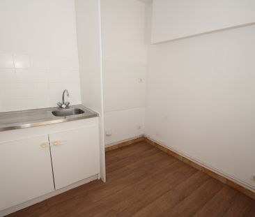 Location Appartement 2 pièces 35m² CERCY LA TOUR 58340 - Photo 6