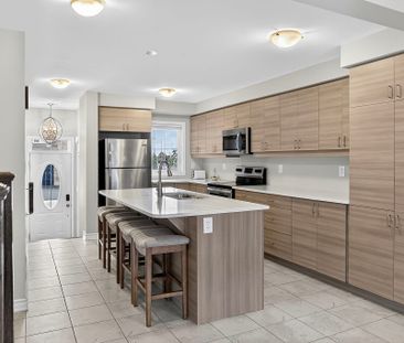 For Lease - 78 Hatt Court, Milton, Ontario - Photo 4