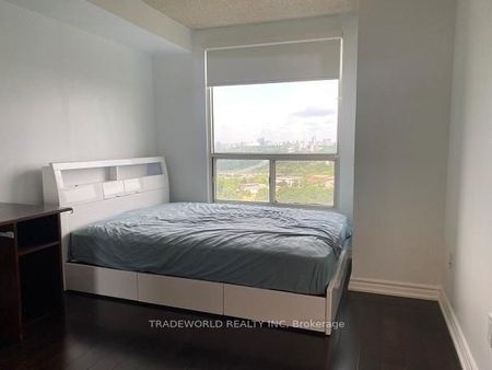 2412 7 Concorde Place - Photo 3