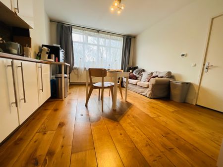 Te huur: Appartement Ockenburghstraat 32 in Den Haag - Photo 2