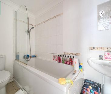 2 bedroom maisonette to rent - Photo 6