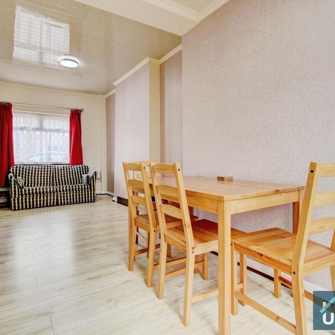 2 bedroom semi-detached house to rent - Photo 1