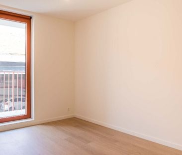 Appartement te huur in Roeselare voor € 845 met 2 slaapkamers - Photo 2
