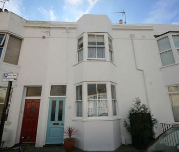 4 bedroom terraced house to rent - Photo 1