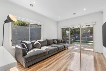Modern Townhouse with Style, Space & Low-Maintenance Appeal - Photo 5
