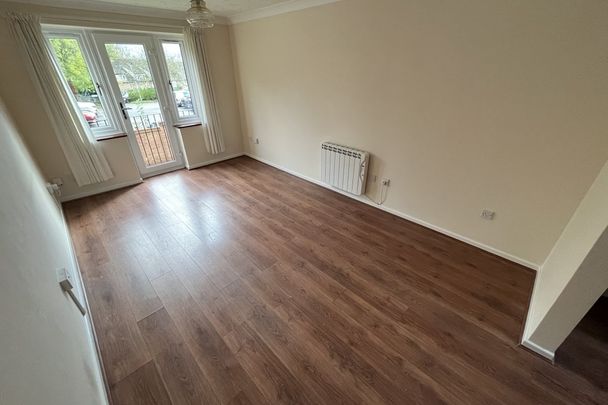 Pike Lane, THETFORD - Photo 1