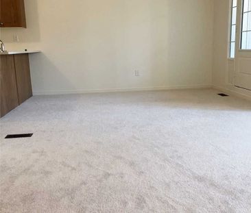 For Lease - 28 Mcgrath Avenue, Richmond Hill, Ontario - Photo 3