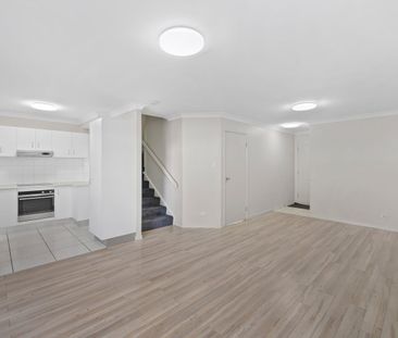 6/20-22 Fleet Dr, Kippa-Ring, Qld 4021 - Photo 4