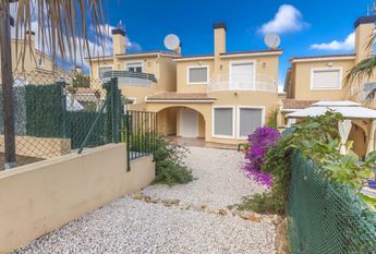 Villa for rent in Gata de Gorgos