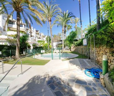 Apartment in Elviria, Costa del Sol - Photo 5