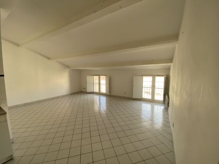 T3 A LOUER / TOULON BASSE VILLE - Photo 5