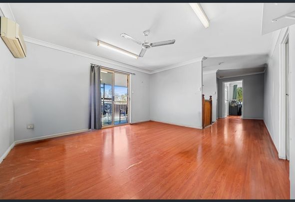 Charming Character-Built Family Home in a Prime Location Offering Privacy & Serenity - Photo 1