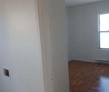 4 1/2 (Vacant) au 69 rue Peel, Sherbrooke, J1H 4J9 - Photo 5