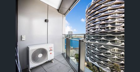 Partly Furnished 2 Bedroom Apartment - Photo 4