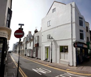 3 bedroom maisonette to rent - Photo 3