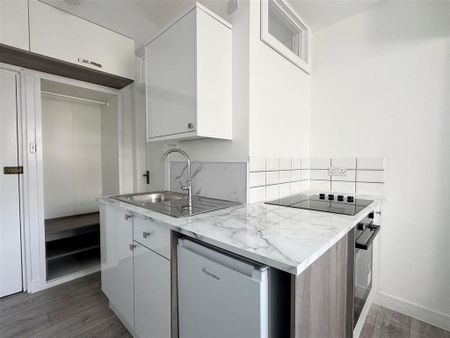 Studio to rent - Photo 4