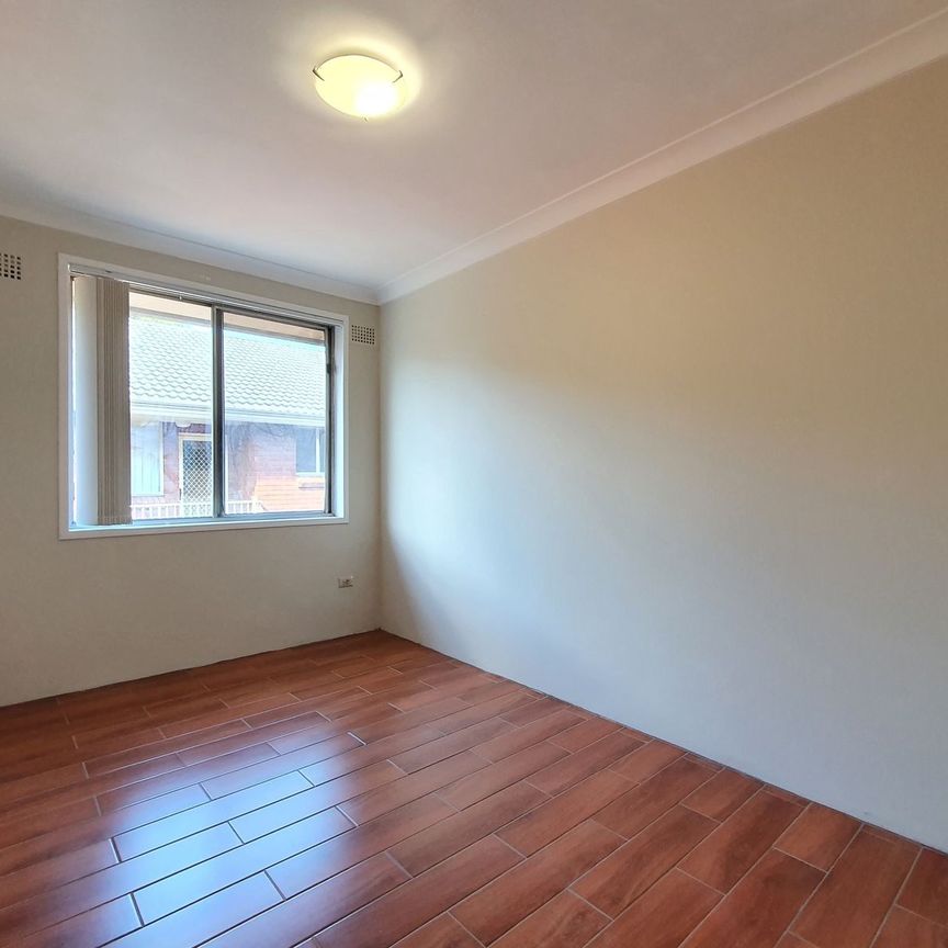 8/5 Queen Street, 2144, Auburn Nsw - Photo 1