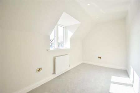 4 bedroom detached house to rent - Photo 5