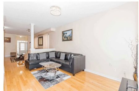 For Lease - 21 Palm Tree Road, Brampton, Ontario - Photo 3