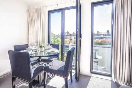 Superb Two-Bedroom Apartment – Fulham Road, SW3 6SN - Photo 5