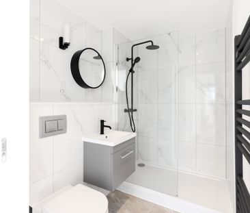 3 bedroom penthouse to rent - Photo 3