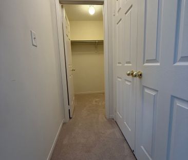 For Lease - 45 Skelton Crescent, Ajax, Ontario - Photo 4