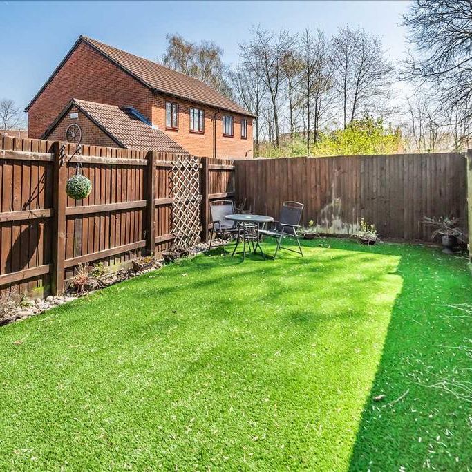 2 bedroom terraced house to rent - Photo 1