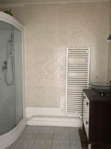 SECTEUR GARIBALDI, T2 de 53 m² dans un bel immeuble, refait à neuf ! - Photo 3