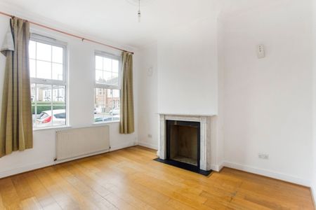 4 bedroom terraced house to rent - Photo 4