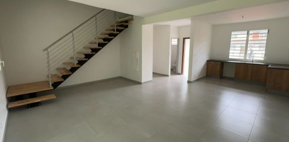 Location maison 3 pièces, 85.16m², Matoury - Photo 2