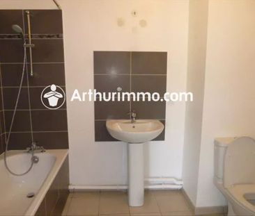 Location Appartement 2 pièces 43 m2 à Savigny-le-Temple - Photo 4