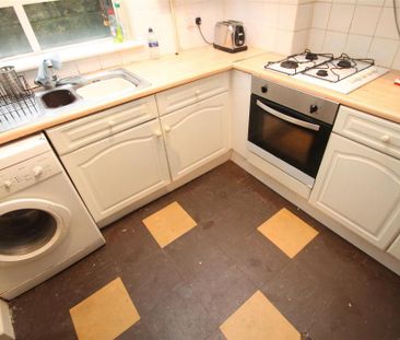 5 bedroom terraced house to rent - Photo 5